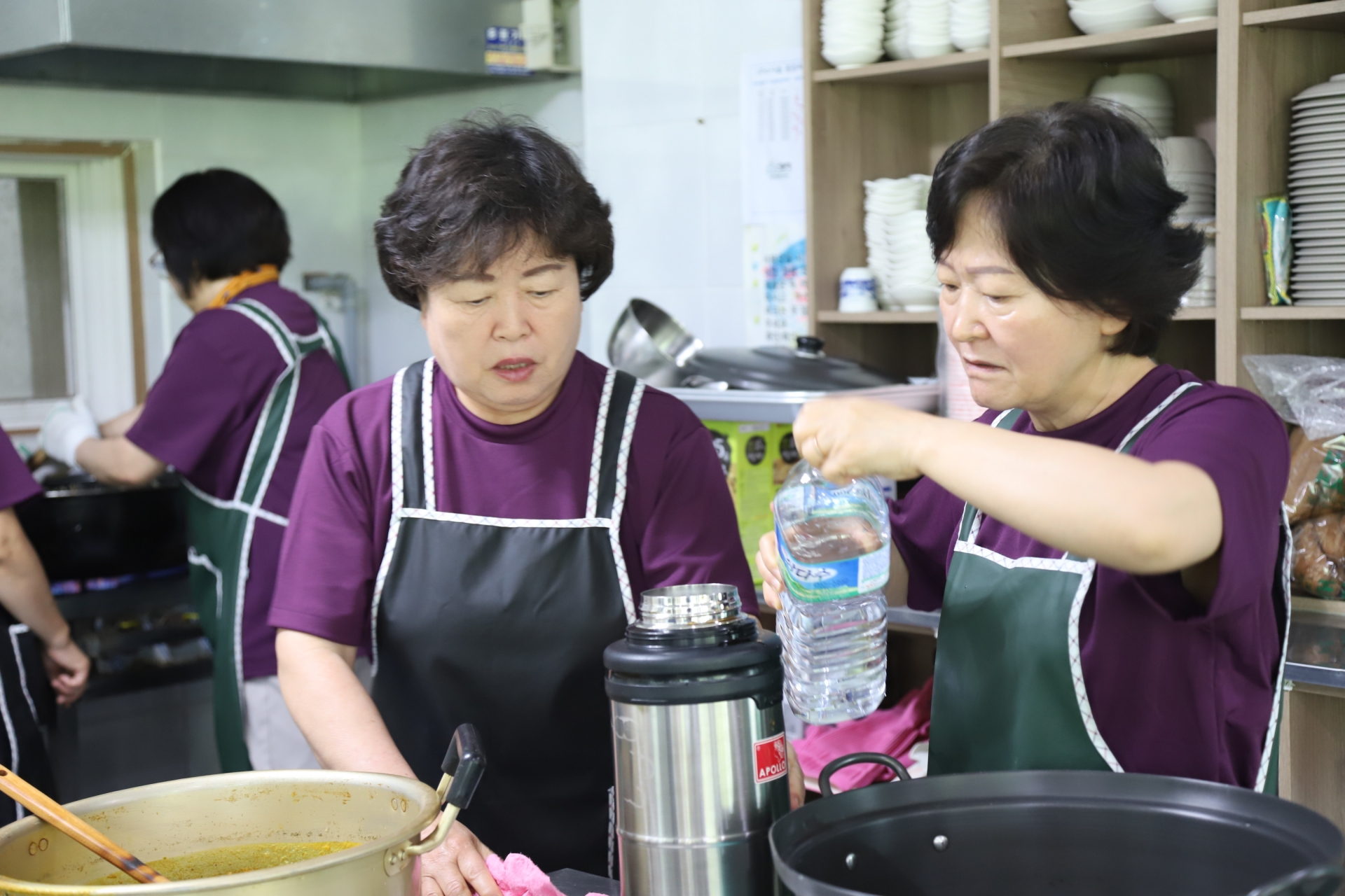주방봉사1.JPG